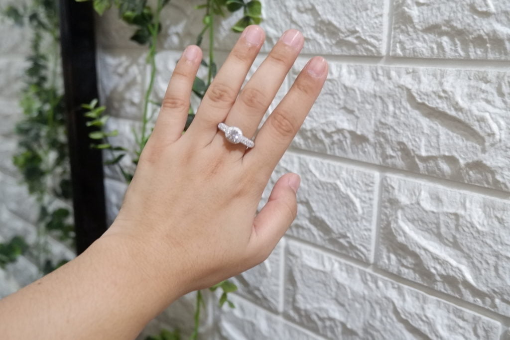 Zoey Ph Alice Engagement Ring