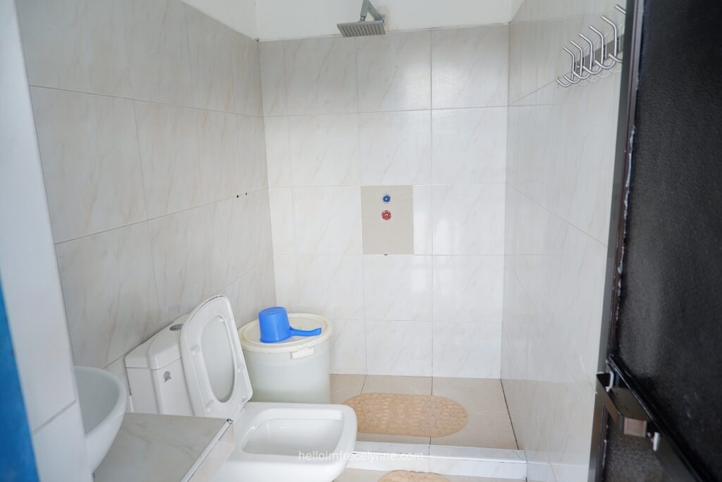 Bathroom 2