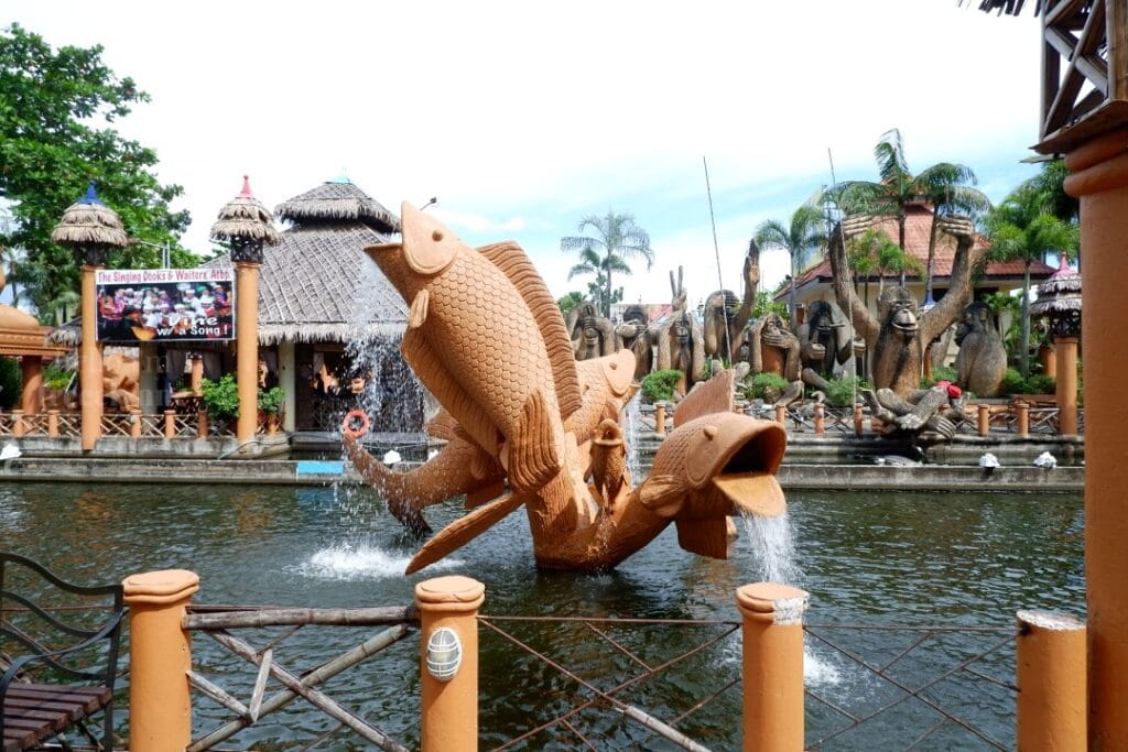 Isdaan Floating Restaurant, Gerona Tarlac_017_helloimfrecelynne