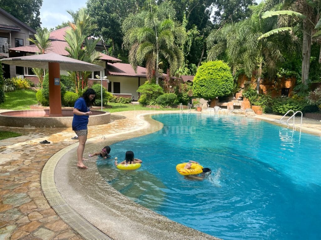 Le Paradis Resort, Castillo Lipa Batangas_015_helloimfrecelynne