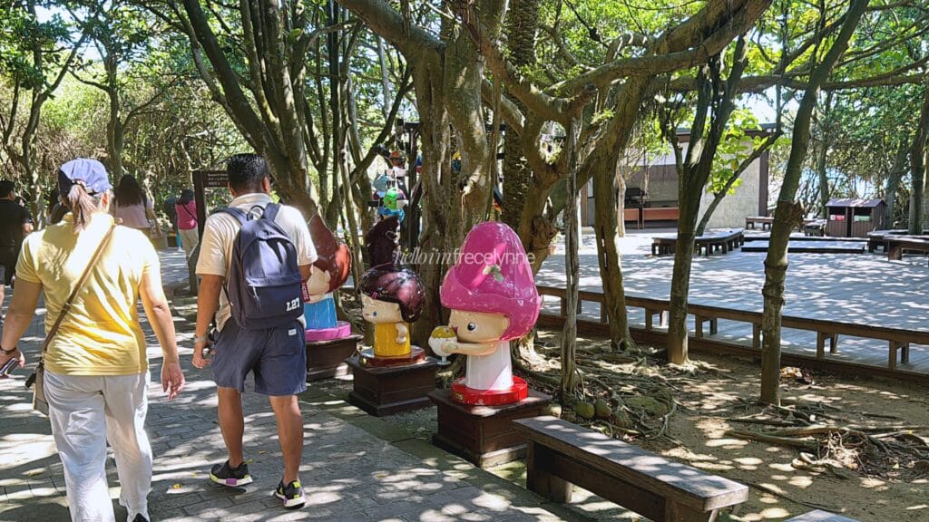 Yehliu-Jiufen-Shifen-Day-Tour-Klook_Guide to Taipei_057_helloimfrecelynne