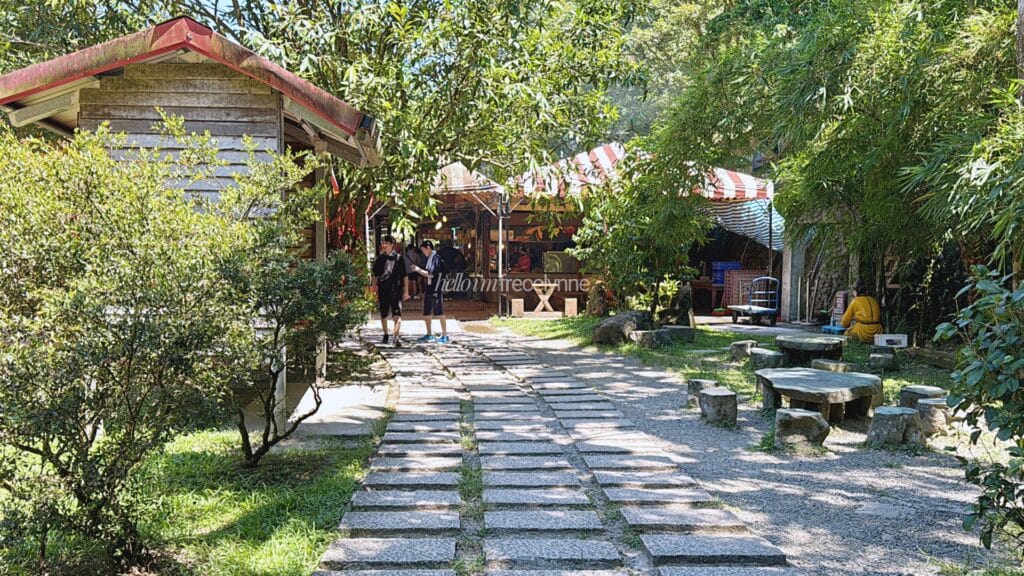 Yehliu-Jiufen-Shifen-Day-Tour-Klook_Guide to Taipei_367_helloimfrecelynne