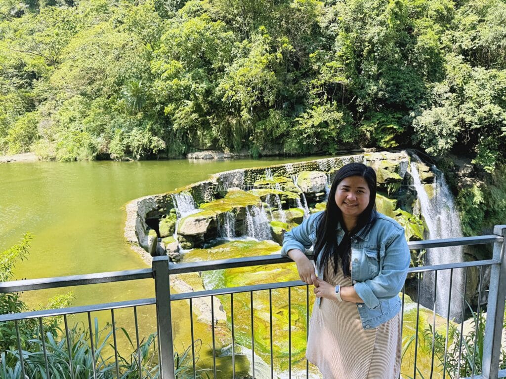 Yehliu-Jiufen-Shifen-Day-Tour-Klook_Guide to Taipei_375_helloimfrecelynne