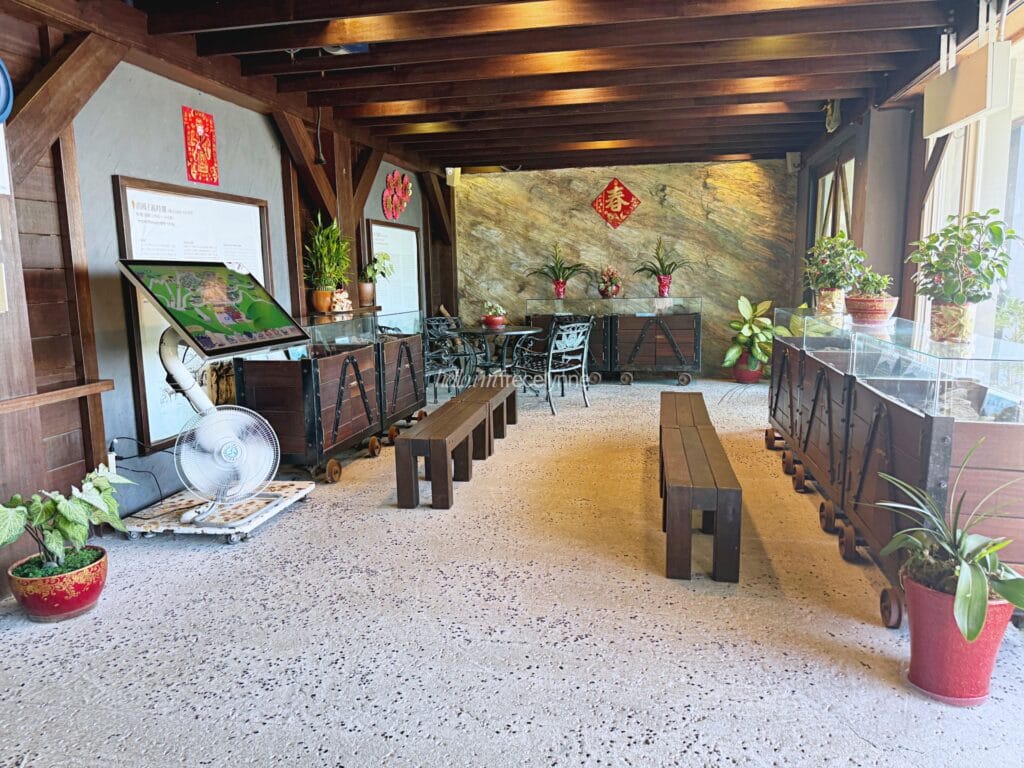Yehliu-Jiufen-Shifen-Day-Tour-Klook_Guide to Taipei_478_helloimfrecelynne