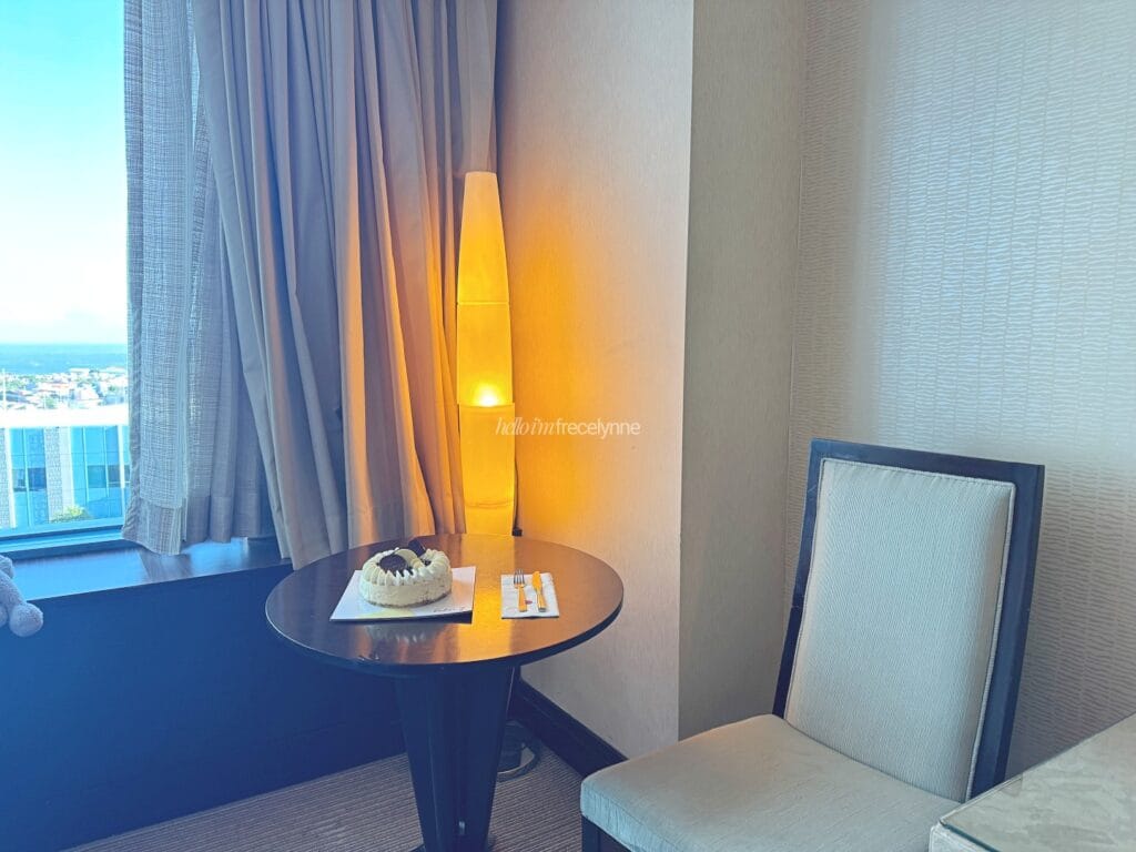 Crimson Hotel Alabang_019_helloimfrecelynne