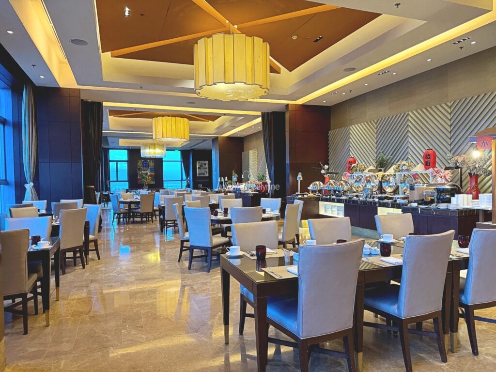 Crimson Hotel Alabang_186_helloimfrecelynne