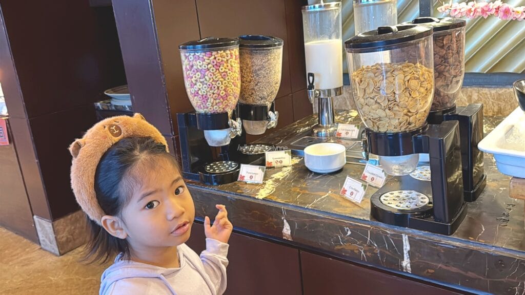 Crimson Hotel Alabang_191_helloimfrecelynne